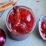 Cinnamon-scented plum jam