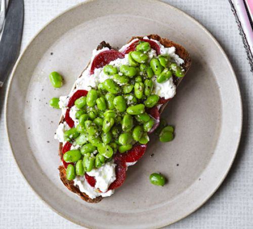 Feta toast with minty beans Recipe