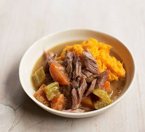 Weaning recipe: Slow-cooked lamb & veg with sweet potato & carrot mash
