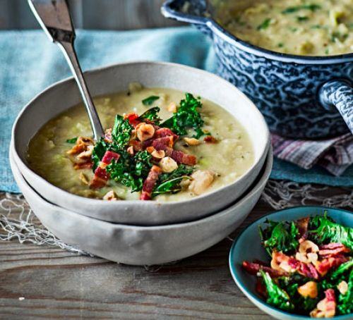 Leek & butter bean soup with crispy kale & bacon Recipe
