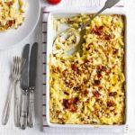Macaroni cheese with bacon & pine nuts
