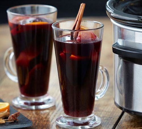 Slow cooker mulled wine
