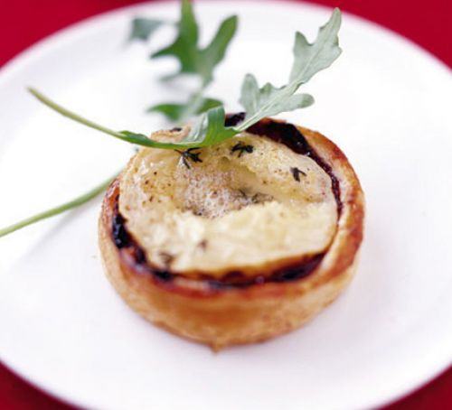 Goat's cheese & cranberry tartlets