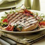 Griddled tuna with bean & tomato salad