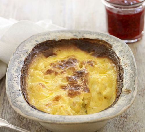 Slow-baked clotted cream rice pudding Recipe