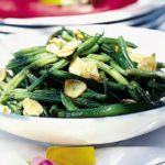Minted green bean salad