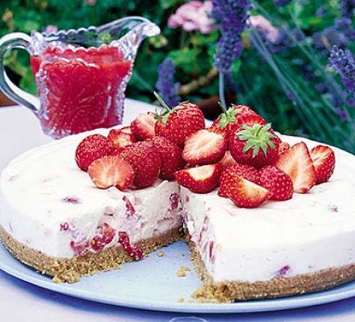 Pink strawberry cheesecake Recipe