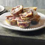 Cranberry ripple cheese-cupcakes