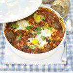 Moroccan meatballs with eggs