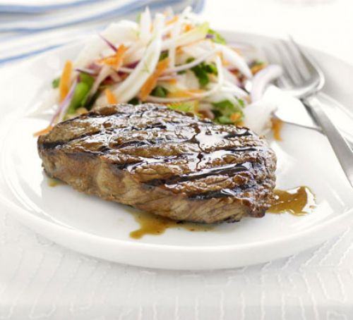 Teriyaki steak with fennel slaw