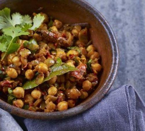 Curried chickpeas