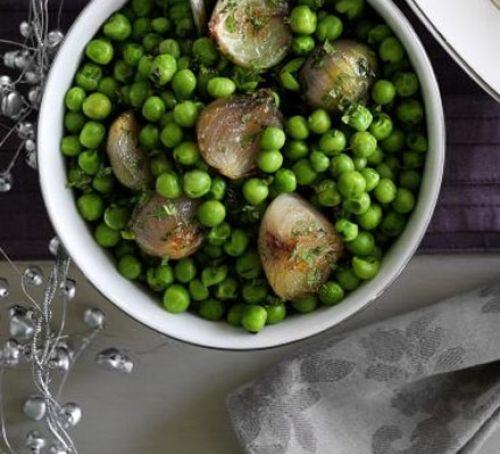 Peas with roasted shallots