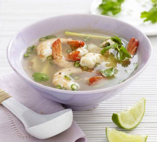 Tom yum (hot & sour) soup with prawns