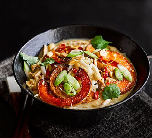 Satay chicken noodle soup with squash