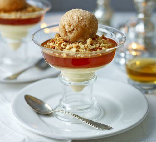 Whisky cream & jelly with toasted oat crumble & tea sorbet